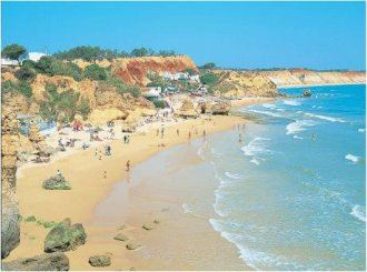 Algarve: Célebre rochedo 