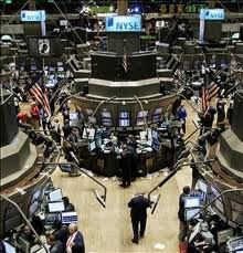 EUA: Wall Street encerra em forte alta com medidas de bancos centrais e indicadores norte-americanos