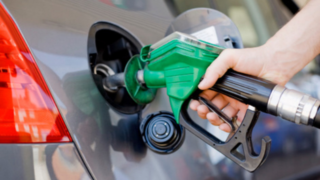 Preço do gasóleo e da gasolina desce na próxima segunda-feira