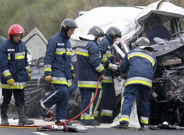 Sinistralidade Rodoviária: Deputados vão apresentar propostas ao Governo para reduzir mortes nas estradas