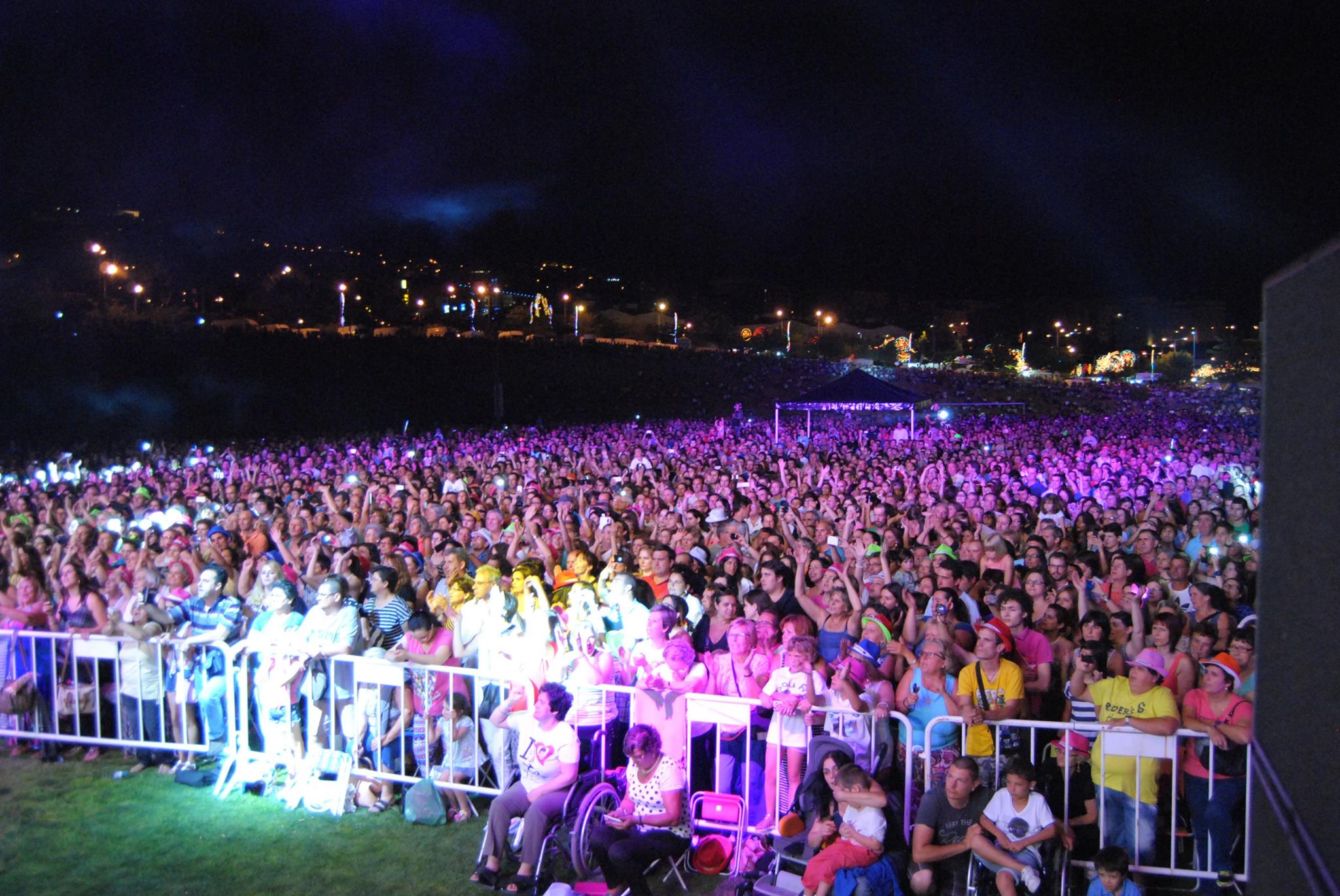 Covilhã: Concerto de Tony Carreira teve mais de 40 mil pessoas