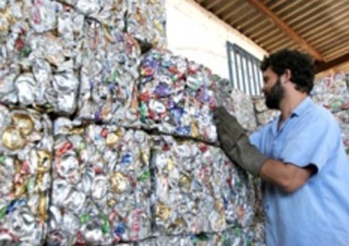 Beira Interior: Resistrela recolheu mais de mil toneladas de material reciclável em agosto