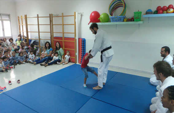 Castelo Branco: Judo no Projeto Desporto e Saúde de Associação