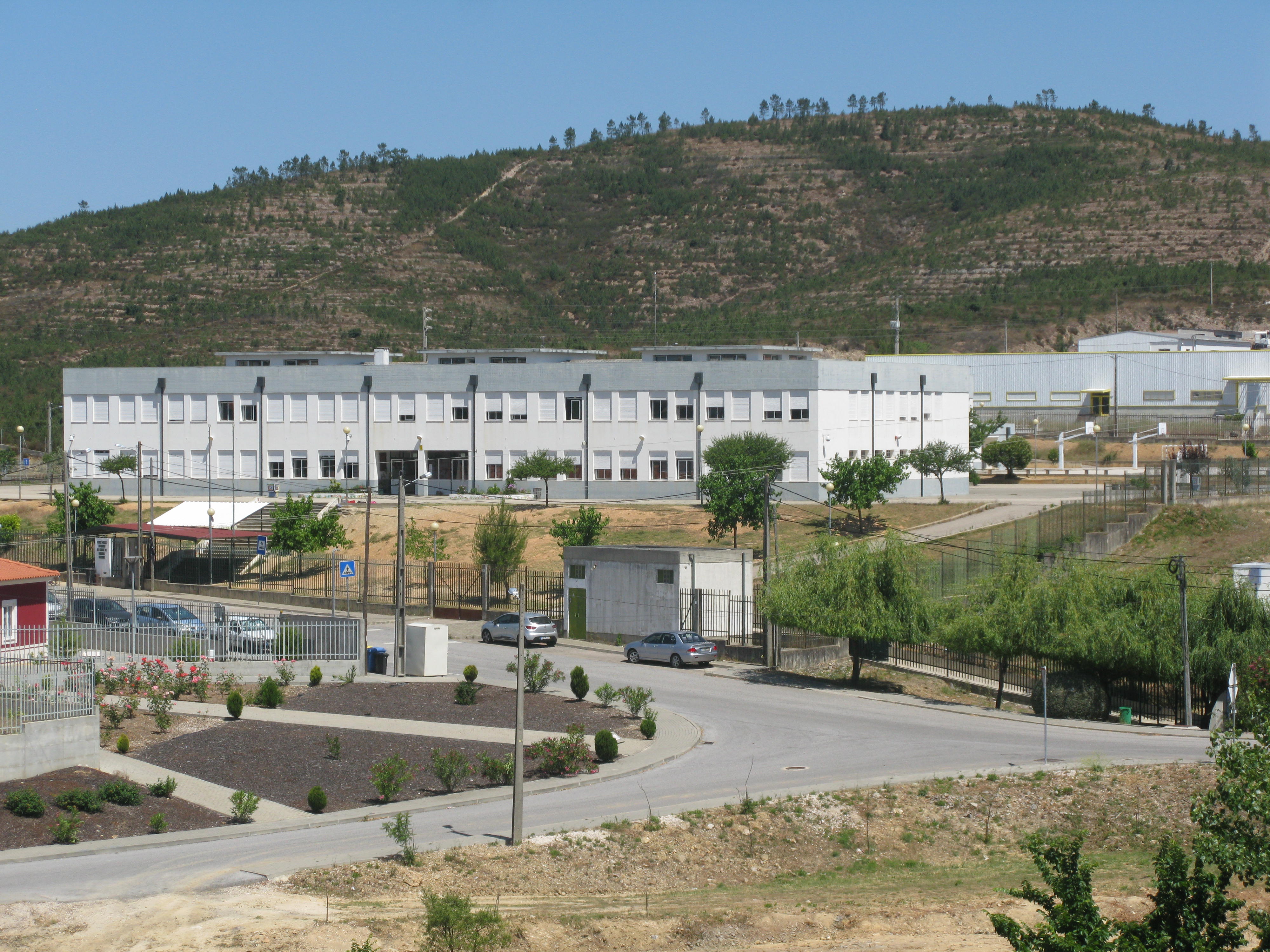 Vila de Rei: Ampliação da Escola Básica e Secundária a Concurso Público