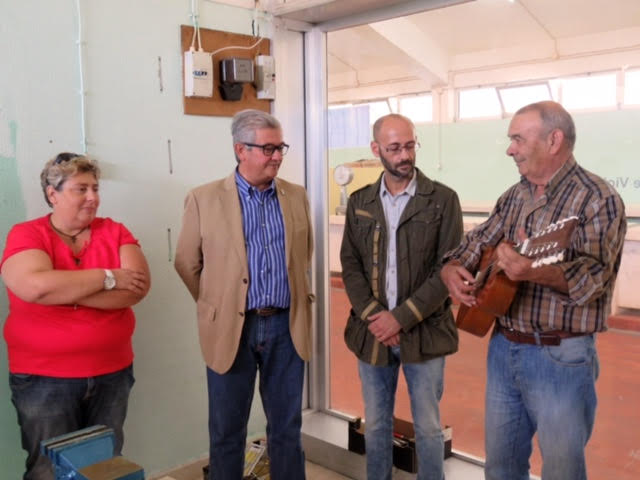 Idanha-a-Nova lança curso de construção de Viola Beiroa