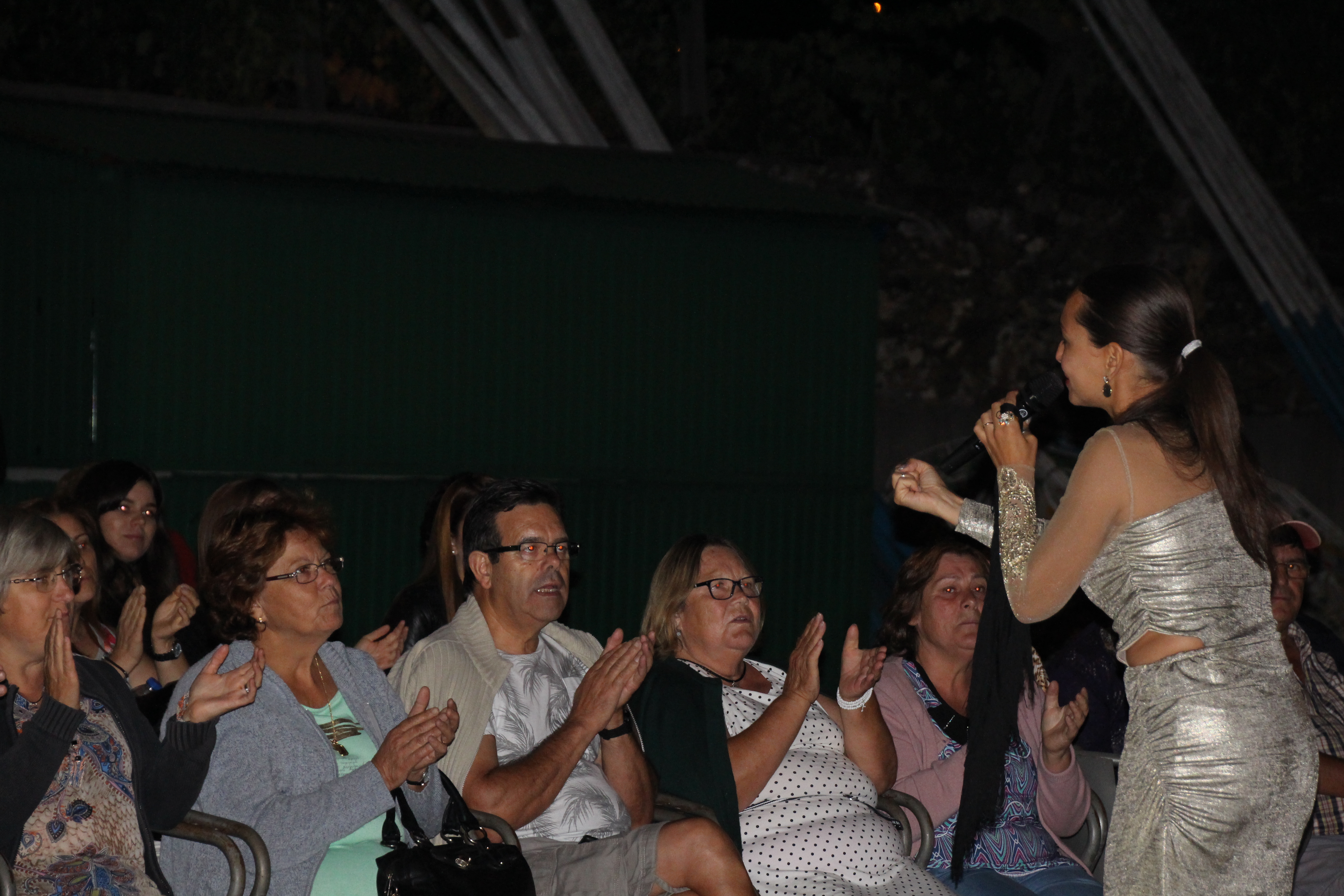 Noite de Fado esta sexta-feira em Oleiros