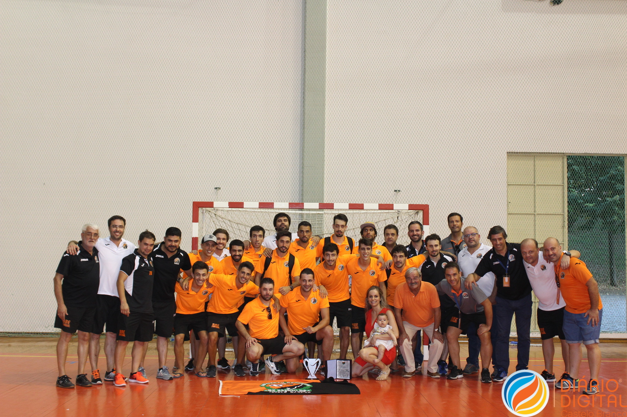 Futsal: SL Benfica vence torneio Cidade de Castelo Branco