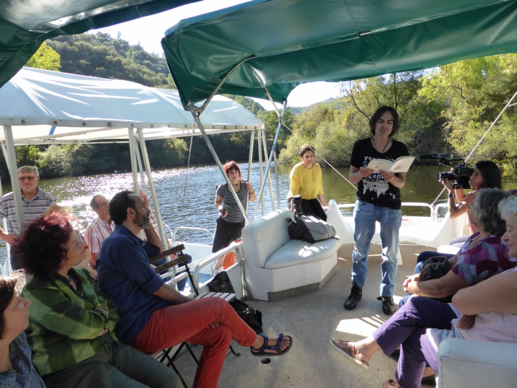 Vila Velha de Ródão : Autarquia promove encontro “Poesia, um dia” com leituras no rio