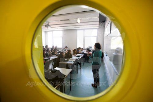 Desceram médias de Português e Matemática nos exames nacionais do secundário