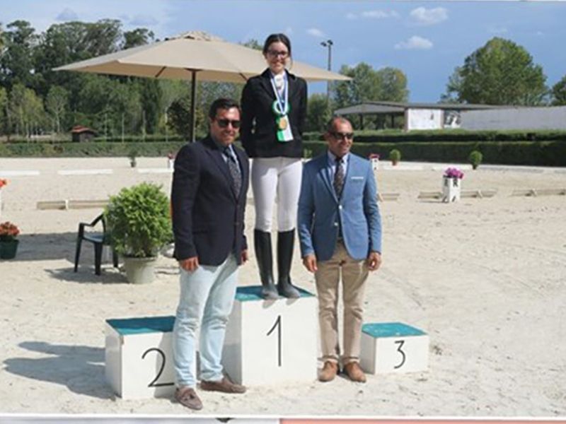 Castelo Branco: Atleta de hipismo da Carapalha conquista medalha de Ouro em Coimbra