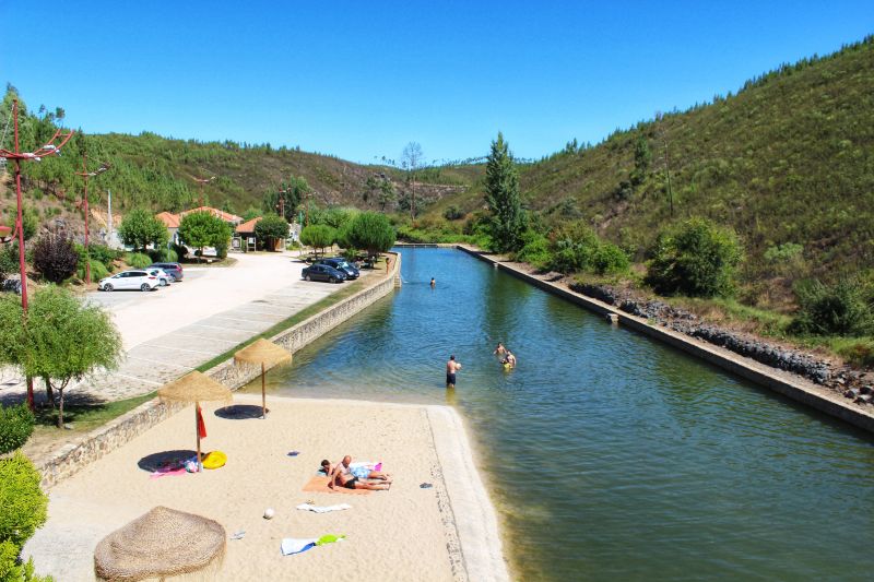 Bostelim é a única praia fluvial do distrito de Castelo Branco com Bandeira Azul 