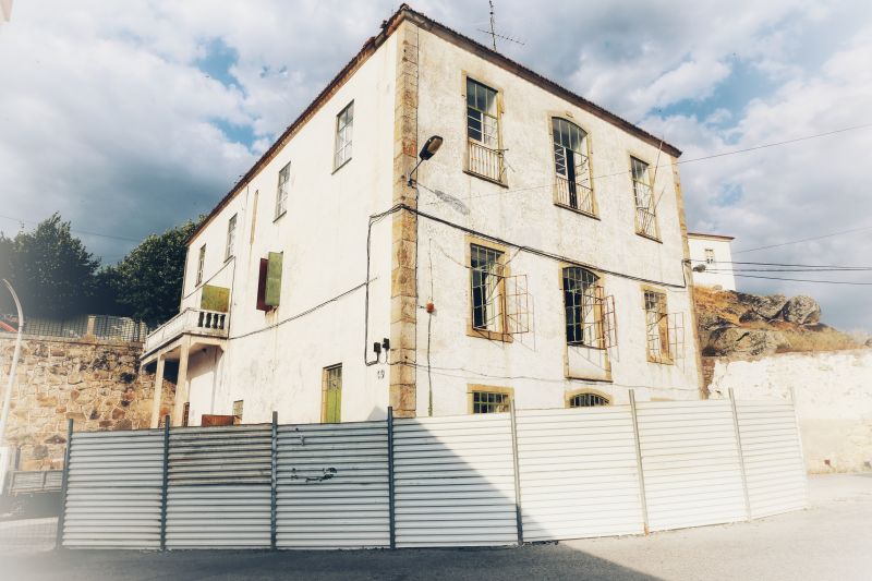 Câmara de Penamacor investe 2 milhões de euros na reabilitação do antigo Teatro Clube

