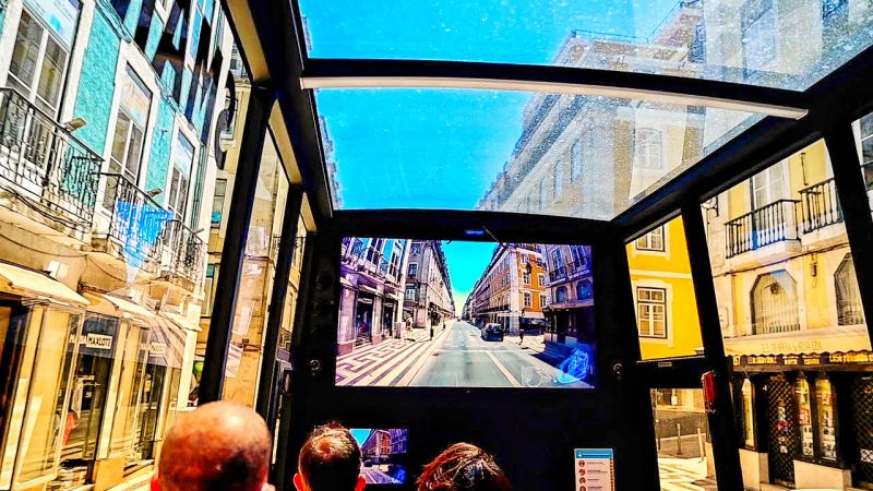Portugal tem o passeio de autocarro panorâmico mais inovador do mundo
