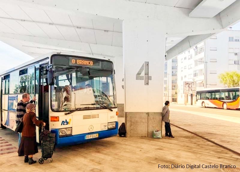 Retomados os transportes diários que ligam Oleiros a Castelo Branco