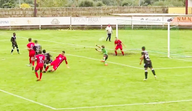 Benfica e Castelo Branco vence dérbi com Sernache por 3-1 