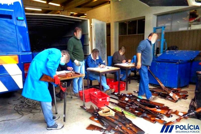 PSP de Castelo Branco entrega 425 armas para destruição 
