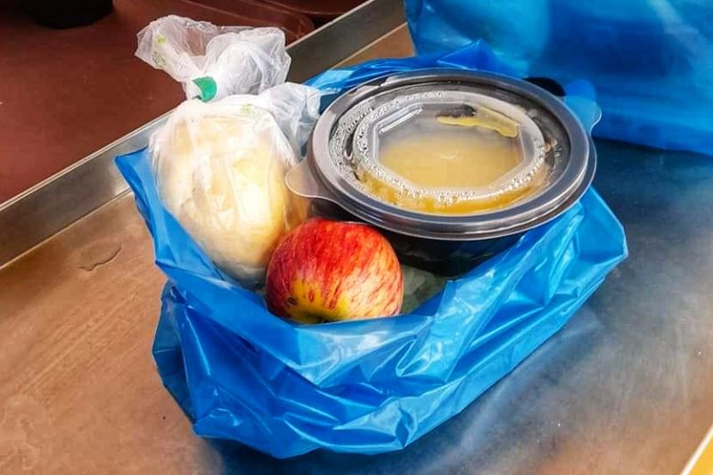 Covid-19: Câmara da Covilhã distribui refeições a 200 alunos do concelho