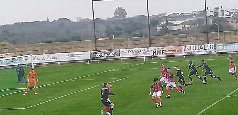 Benfica e Castelo Branco vence Oleiros por 2-1 