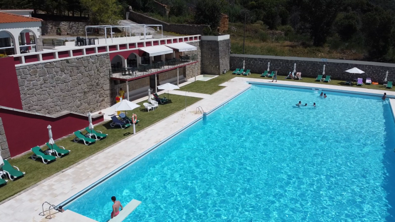 Alpedrinha: Piscina histórica volta a celebrar o Verão na encosta da Serra da Gardunha