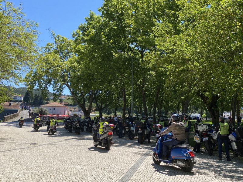 Portugal de Lés-a-Lés: 2 mil motos do Portugal de Lés-a-Lés chegaram a  Abrantes (C/ÁUDIO, VÍDEO E FOTOS)