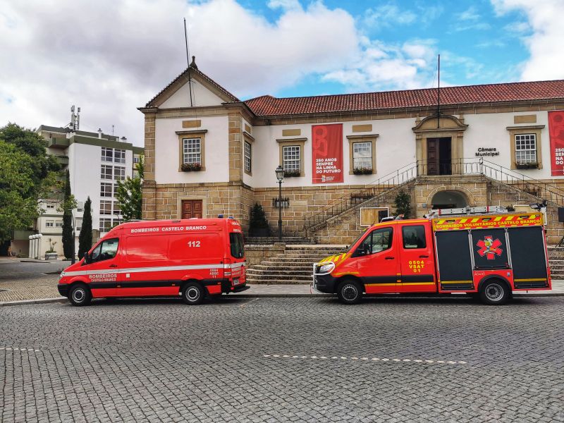 Castelo Branco: Câmara investe 111 mil euros em viatura de desencarceramento e ambulância de socorro