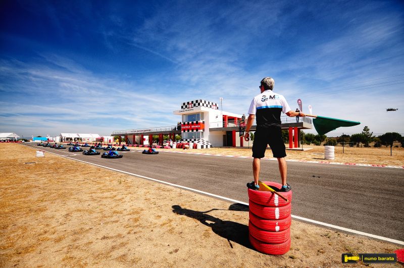 Kartódromo de Castelo Branco recebeu caravana do piloto Manuel Gião