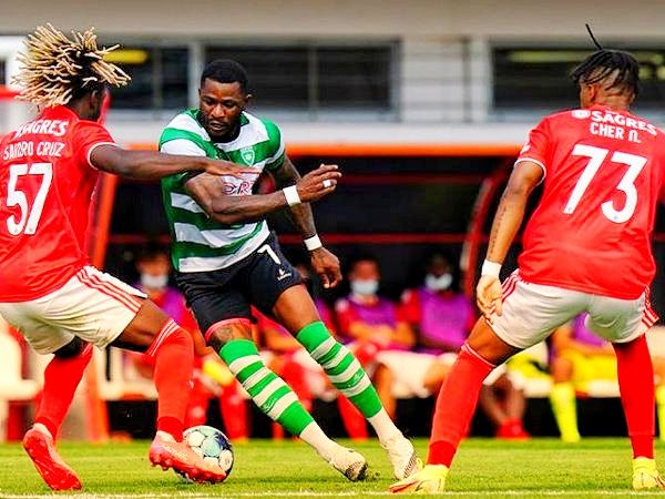 Sporting da Covilhã e Benfica B empatam 0-0 no Seixal