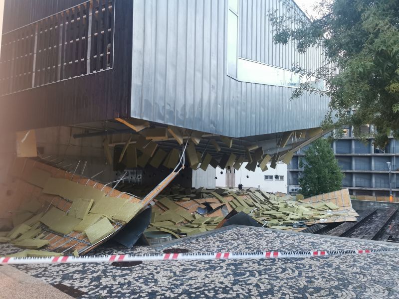 Castelo Branco: Cobertura da pista de patinagem do CCCB desabou devido a intempérie 