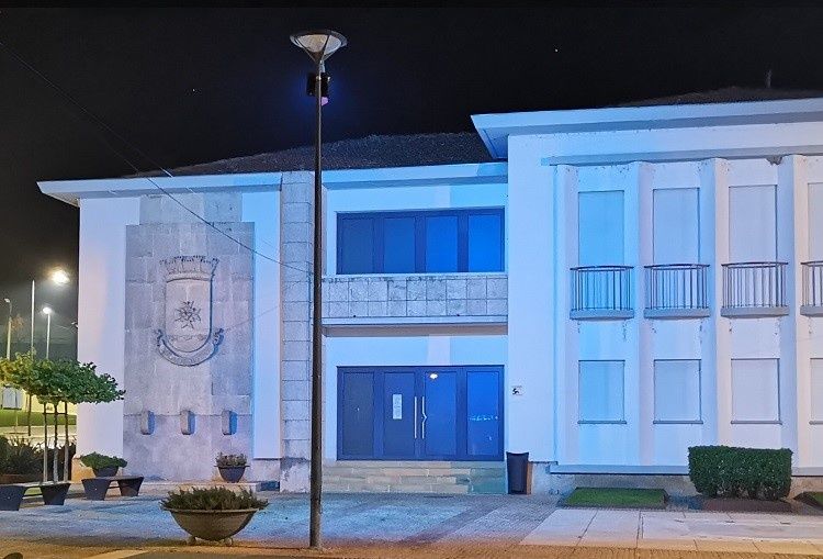 Oleiros: Paços do Concelho iluminaram-se de azul para assinalar Dia Mundial da Diabetes