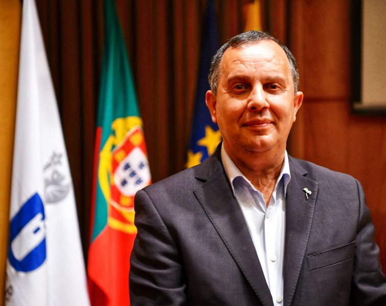 Politécnico de Castelo Branco: Ex-presidentes e vice-presidentes pedem novo ciclo na vida da instituição
ao Conselho Geral