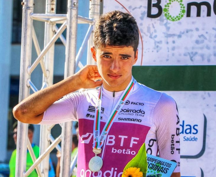 Ciclista proencense conquista 2° lugar nos nacionais de contrarrelógio e de fundo