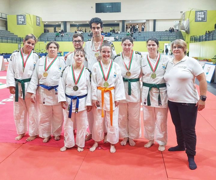 Judocas albicastrenses conquistam 8 medalhas no Campeonato Nacional de Judo Adaptado