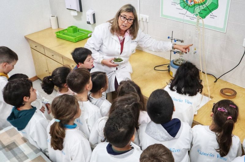 Castelo Branco: Fernanda Delgado foi cientista convidada da “Escola Ciência Viva”