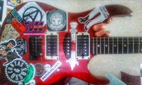 castelo-branco-jovem-pede-ajuda-para-recuperar-guitarra-desaparecida-no-centro-da-cidade