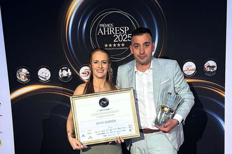 Oleiros felicita empresário pela conquista de Prémio Jovem Empreendedor da AHRESP