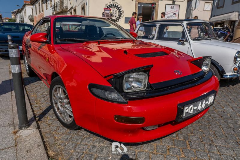 Castelo Branco: Clube de Automóveis Antigos celebrou 27 aniversário ao se passear até Nisa