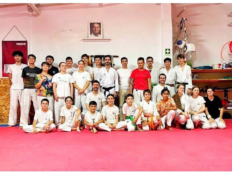 Karaté Wado/Castelo Branco: Associação recebeu Mestre Javier Martinez acompanhando de karatecas espanhóis