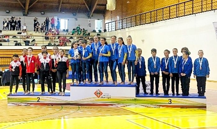 Castelo Branco: ZakiGym vence Campeonato Nacional em Juniores de Teamgym e é vice campeão em iniciados femininos e mistos