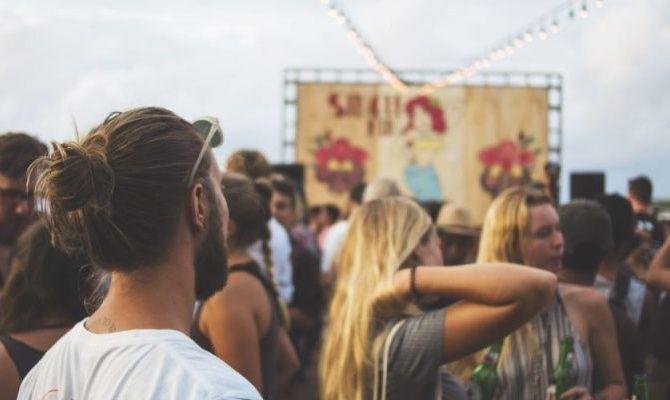 oleiros-cortiyada-art-fest-convida-a-uma-viagem-a-um-pays-distante