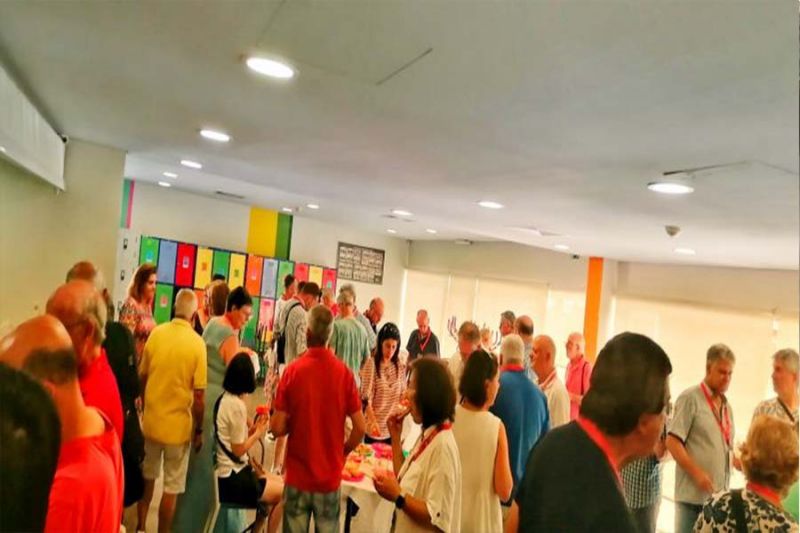Escola Básica de Castelo Branco recebeu 3º Encontro Nacional de Colecionadores e 2ª Feira do Livro Usado 

