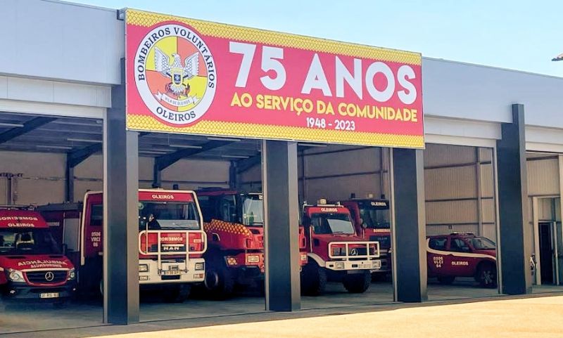 bombeiros-de-todo-o-pays-decidem-em-oleiros-paragem-simbylica-para-protestar-contra-pagamentos-em-atraso-do-ministyrio-da-sayde