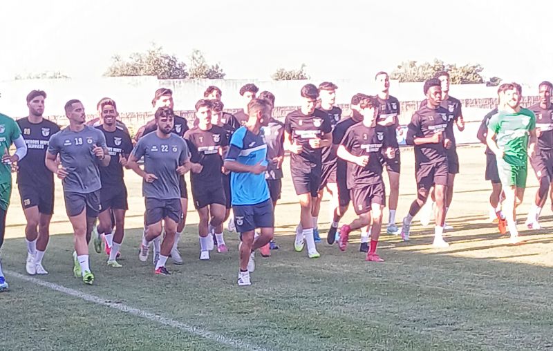 Benfica e Castelo Branco abriu a 