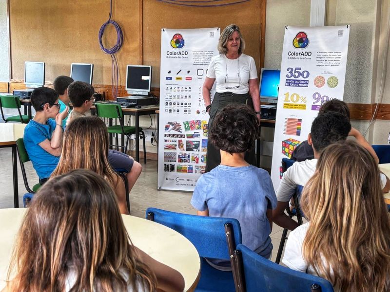 agrupamento-de-escolas-de-vila-de-rei-recebeu-a-visita-da-associayyo-coloradd--