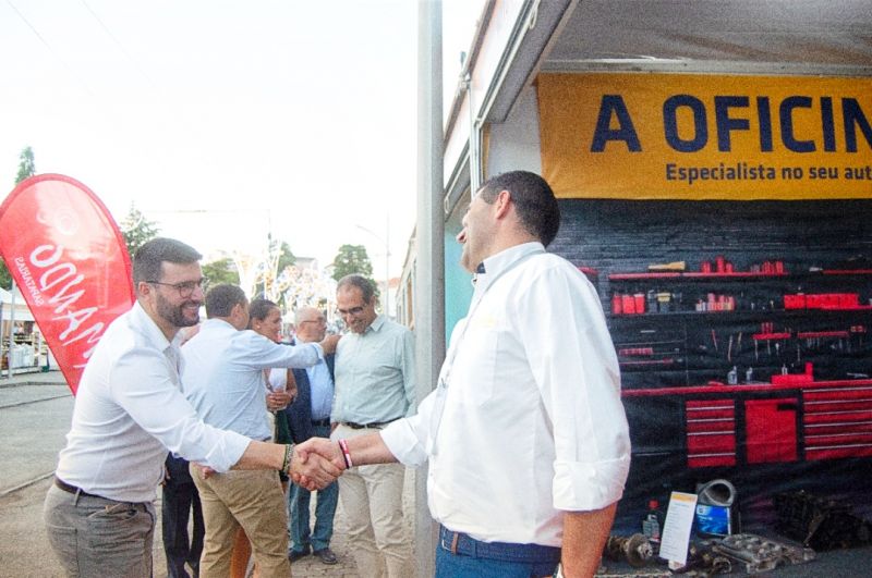 Vila de Rei: Governo inaugurou Feira de Enchidos, Queijo e Mel