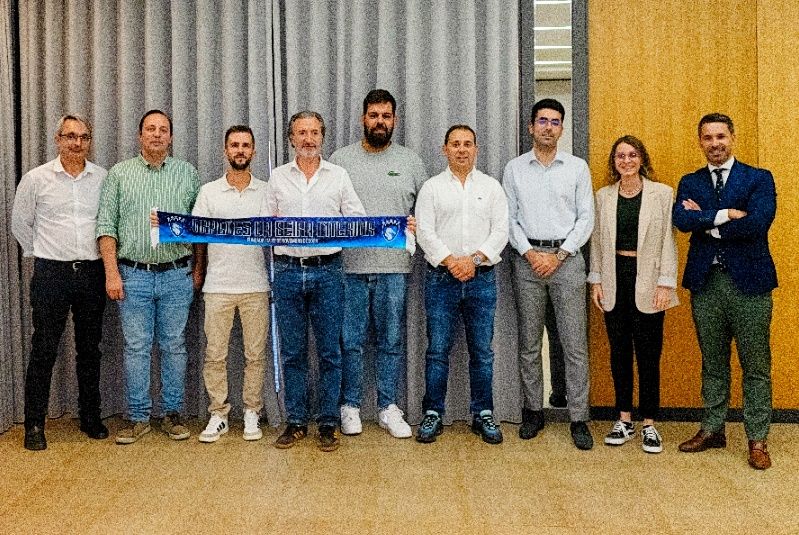 Vice-Presidente do FC Porto reúne com os Dragões da Beira Interior em Castelo Branco