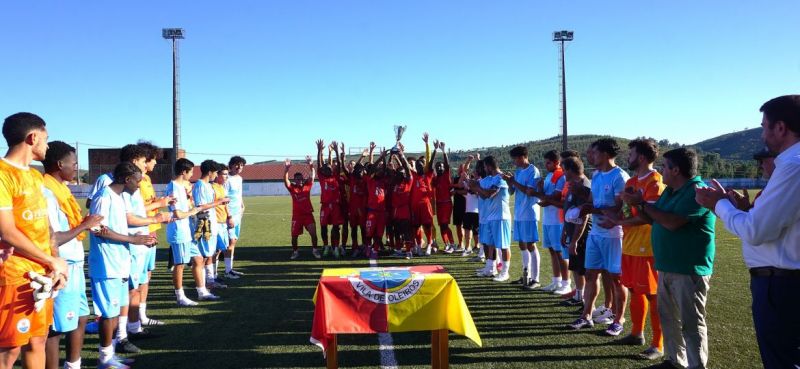 taya-do-concelho-entregue-numa-competiyyo-saudyavel-entre-clubes-de-oleiros