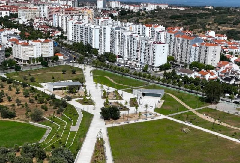 castelo-branco-residentes-da-qta.-dr.-beiryo-reclamam-do-barulho-noturno-que-vem-do-parque-da-cruz-do-montalvyo------