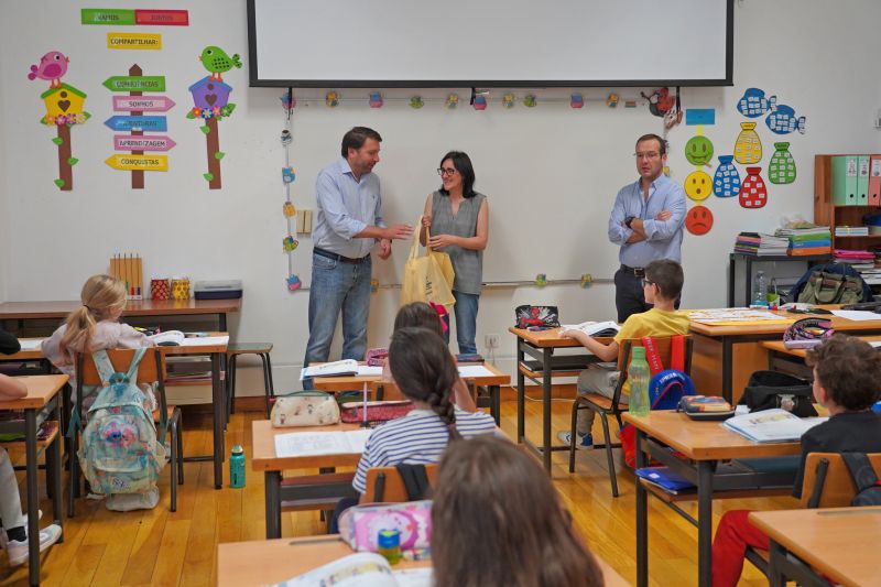 Oleiros: Câmara Municipal oferece cadernos de atividades a todos os alunos do AEPAA