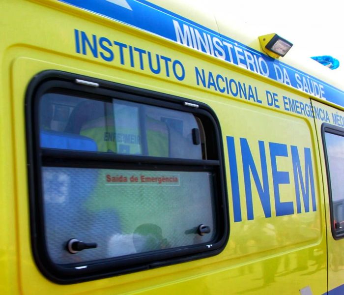 explosyo-numa-habitayyo-provoca-um-ferido-grave-no-fundyo