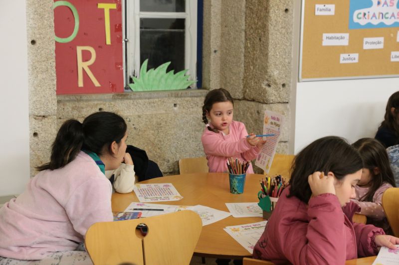 Penamacor: Escoteiros destacam direitos das crianças na Biblioteca Municipal  
